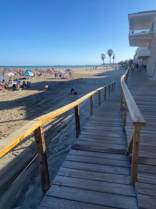 Primera Linea De Playa, Vistas Al Mar بينيكاسّين المظهر الخارجي الصورة